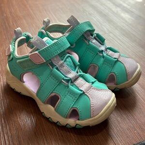 CAT & JACK WATER SHOES/SANDALS